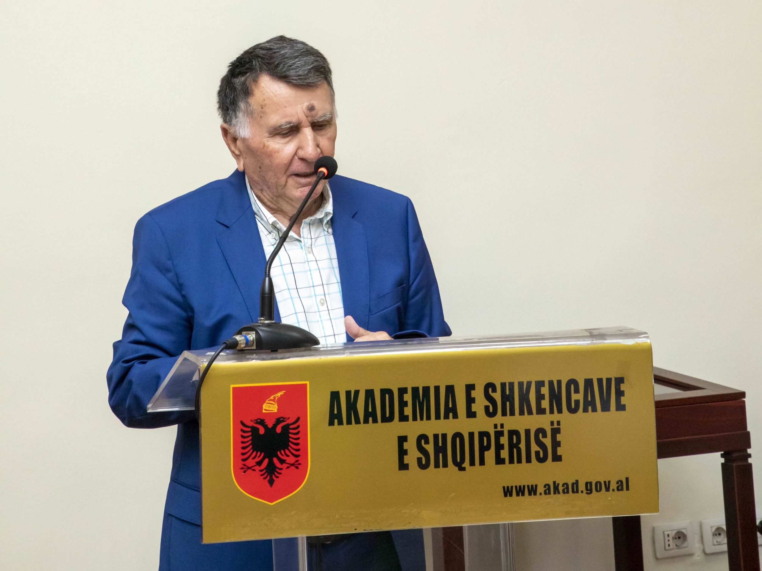 Gjovalin Shkurtaj